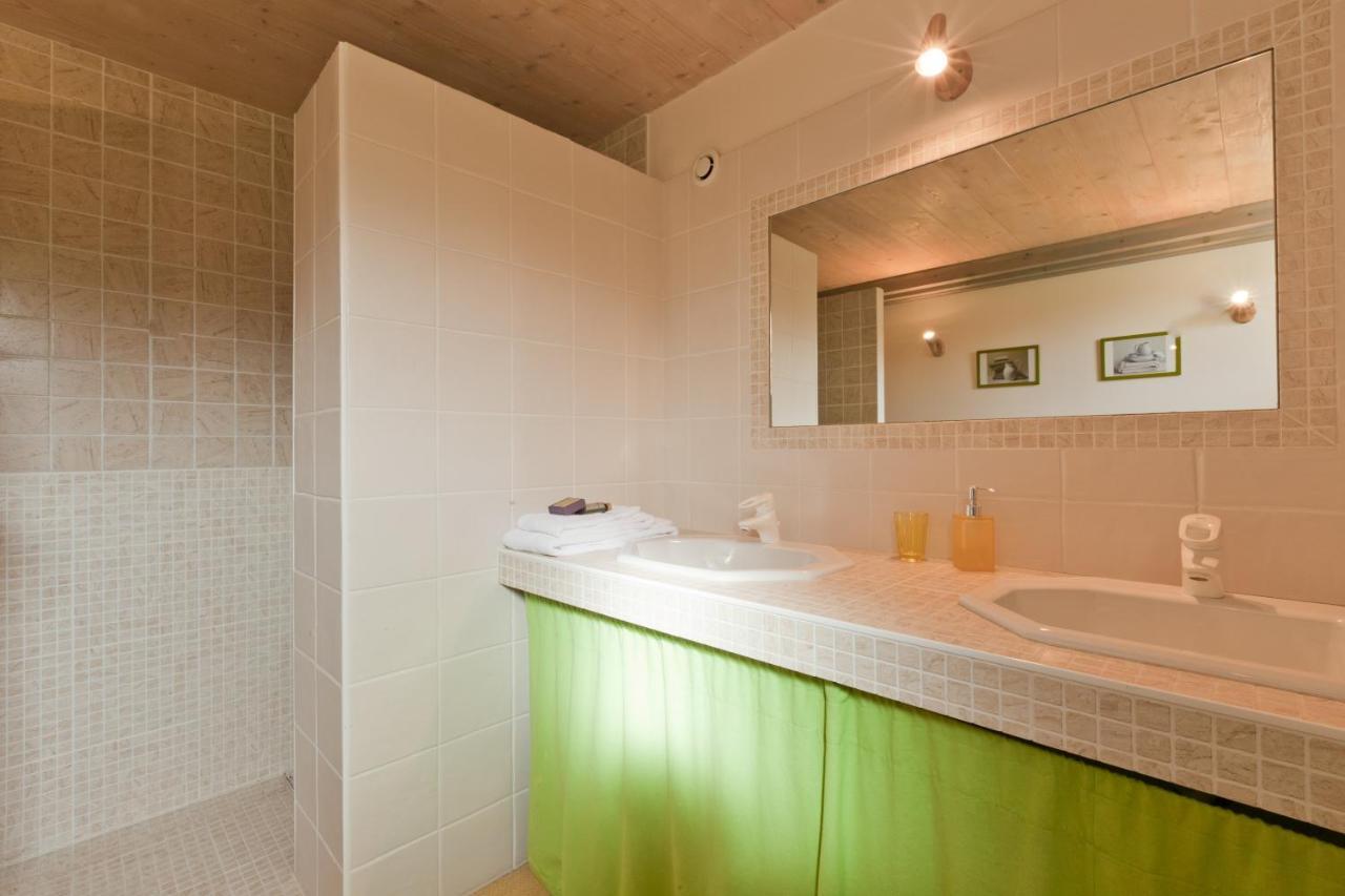 Domaine De La Combotte Bed and Breakfast Nantoux Εξωτερικό φωτογραφία