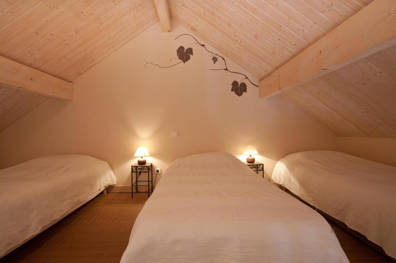 Domaine De La Combotte Bed and Breakfast Nantoux Εξωτερικό φωτογραφία